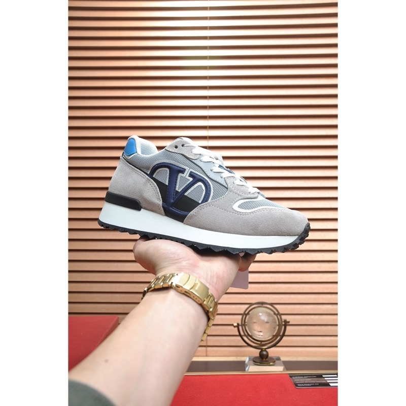 Valentino Sneakers